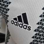 Camiseta Juventus Primera Equipación 2022-2023 Versión jugador marca