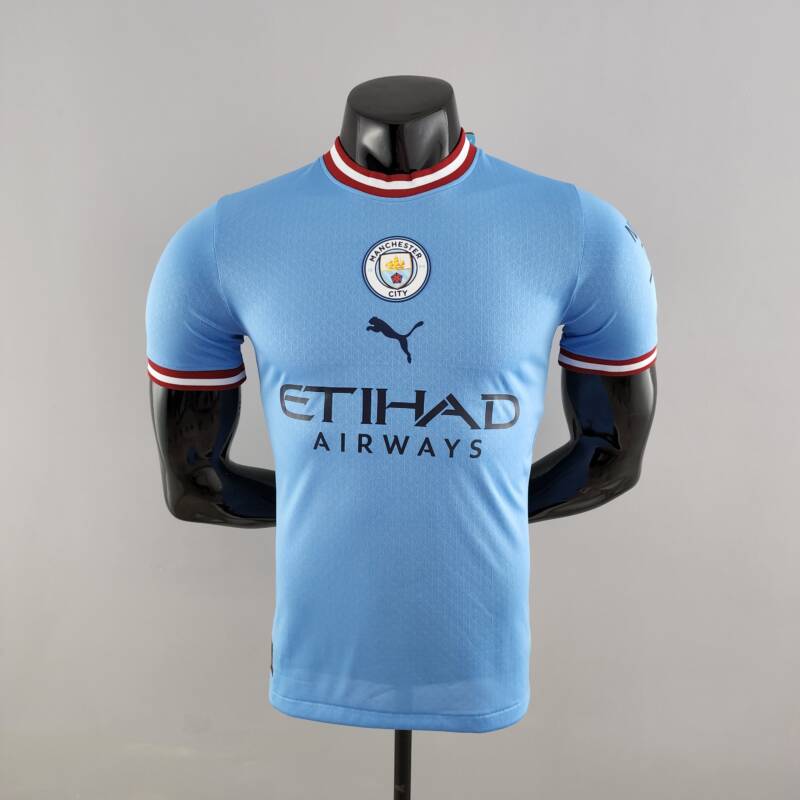 Camiseta Manchester City Primera Equipación 2022-2023 Versión jugador frontal Camiseta Manchester City Primera Equipación 2022-2023 Versión jugador frontal