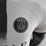 Camiseta PSG tercera equipación 2022-2023 Versión jugador escudo