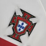 Camiseta Portugal Mundial Qatar 2022 Versión fan escudo