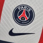 Camiseta del PSG Primera Equipación 2023 Escudo