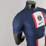 Camiseta del PSG Primera Equipación 2023 pecho lateral