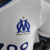 ESCUDO Camiseta Olympique de Marsella Primera Equipación 2022-2023 Versión Jugador