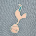 ESCUDO Camiseta Retro Tottenham segunda equipación 0607