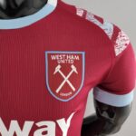 ESCUDO Camiseta del West Ham United Primera Equipación 2223 Versión Jugador
