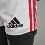 MARCA SHORT Mini Conjunto Manchester United Primera Equipación 2022-2023