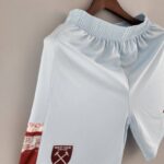 PIERNA LATERAL Pantalón Corto del West Ham United Primera Equipación 2223
