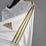 Pantalón corto Bayern Munich segunda equipación 2022-2023 líneas