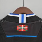 Camiseta Real Sociedad segunda equipación 2022 - 2023 versión fan cuello posterior