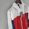 pecho lateral Cortavientos Nike Rojo y Blanco