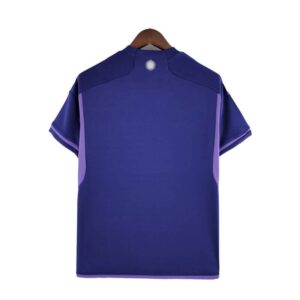 Camiseta alternativa de Argentina color violeta dorsal