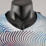 Camiseta del Liverpool segunda equipación 22-23 versión jugador - cuello