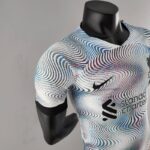 Camiseta del Liverpool segunda equipación 22-23 versión jugador - lateral