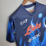 Nueva camiseta local Napoli 2023 pecho lateral