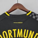 Segunda Equipación Borussia Dortmund 2022-23 cuello trasero