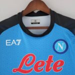 camiseta del Napoli 2022-23 local pecho