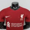 pecho camiseta liverpool 2022-23