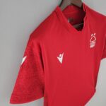 Camiseta Nottingham Forest primera equipación 22-23 - versión fan - lateral