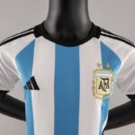 Conjunto niños Argentina Qatar 2022 - pecho
