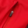 Bolsillo de la chaqueta del chándal rojo del Liverpool 2022-2023