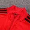 Cuello del conjunto de chándal rojo del Flamengo 2022-2023