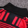 Doroso del cuello del chándal negro de la A.C Milan 2022-2023
