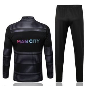Dorso del chándal negro del Manchester City 2022-2023