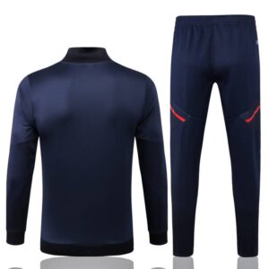 Dorso del conjunto de chándal azul zafiro del Arsenal 2022-2023