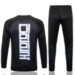 Dorso del conjunto de chándal negro Koreano 2022-2023