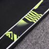 Lateral del pantalón del chándal negro del Borussia Dortmunt 2022-2023