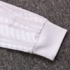 Manga de la chaqueta del chandal blanco de la Federación Francesa de Fútbol 2022-2023