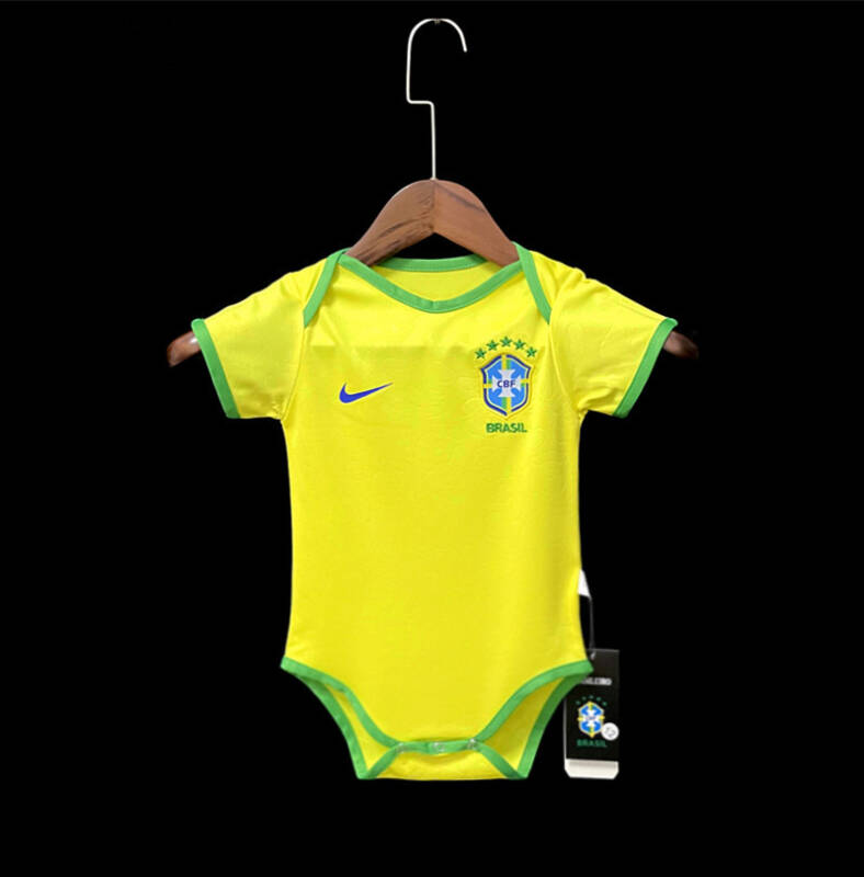 Body CBF Brasil primera equipación 2022-2023 frontal Body CBF Brasil primera equipación 2022-2023 frontal
