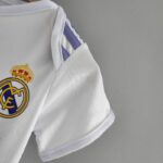 Body Real Madrid primera equipación 2022-2023 Hombro