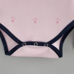 Body del Arsenal tercera equipación 2022-2023 botones