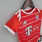 Body del Bayern Munich primera equipación 2022-2023 lateral