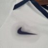 Body del Tottenham primera equipación 2022-2023 logo