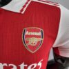 Camiseta Arsenal de local 2022-2023 escudo