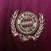 Camiseta Bayern Múnich edición Oktoberfest 2022-2023 escudo