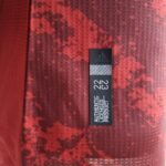 Camiseta Bayern Munich edición especial 2022-2023 etiqueta