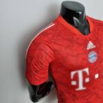 Camiseta Bayern Munich versión jugador 2022-2023 lateral