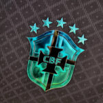 Camiseta Brasil Concepto 2022 negro escudo