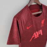 Camiseta Liverpool entrenamiento rojo 2022-2023 costado