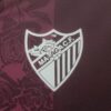 Camiseta Málaga visitante 2022-2023 escudo