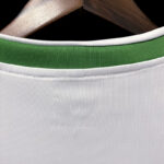 Camiseta Newcastle tercera quipación 2022-2023 dorso del cuello