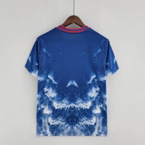 Camiseta PSG edición especial azul y blanco dorso