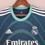 Camiseta Real Madrid clásico azul oscuro 2022-2023 cuello
