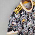 Camiseta Real Madrid edición conmemorativa 2022-2023 lateral