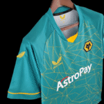 Camiseta de visitantes Wolverhampton 2022-2023 lateral