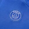 Escudo del chándal azul del Paris Saint-Germain 2022-2023