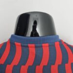 Player Bayern Munich entrenamiento 2022-2023 dorso del cuello